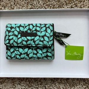 Vera Bradley Euro Wallet - Shower Vines Pattern